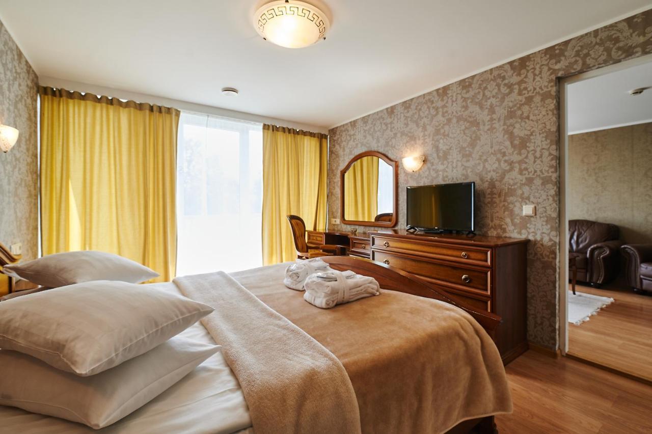 Asa Spa Hotel Kuressaare Exterior photo